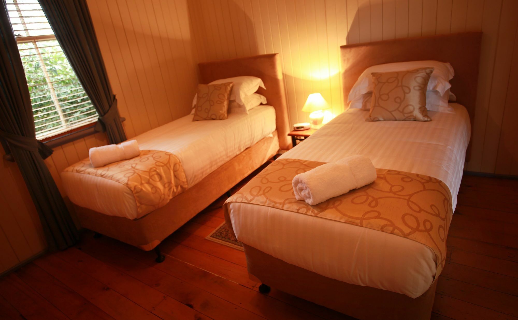 Apple Blossom Cottages Станторп Екстер'єр фото